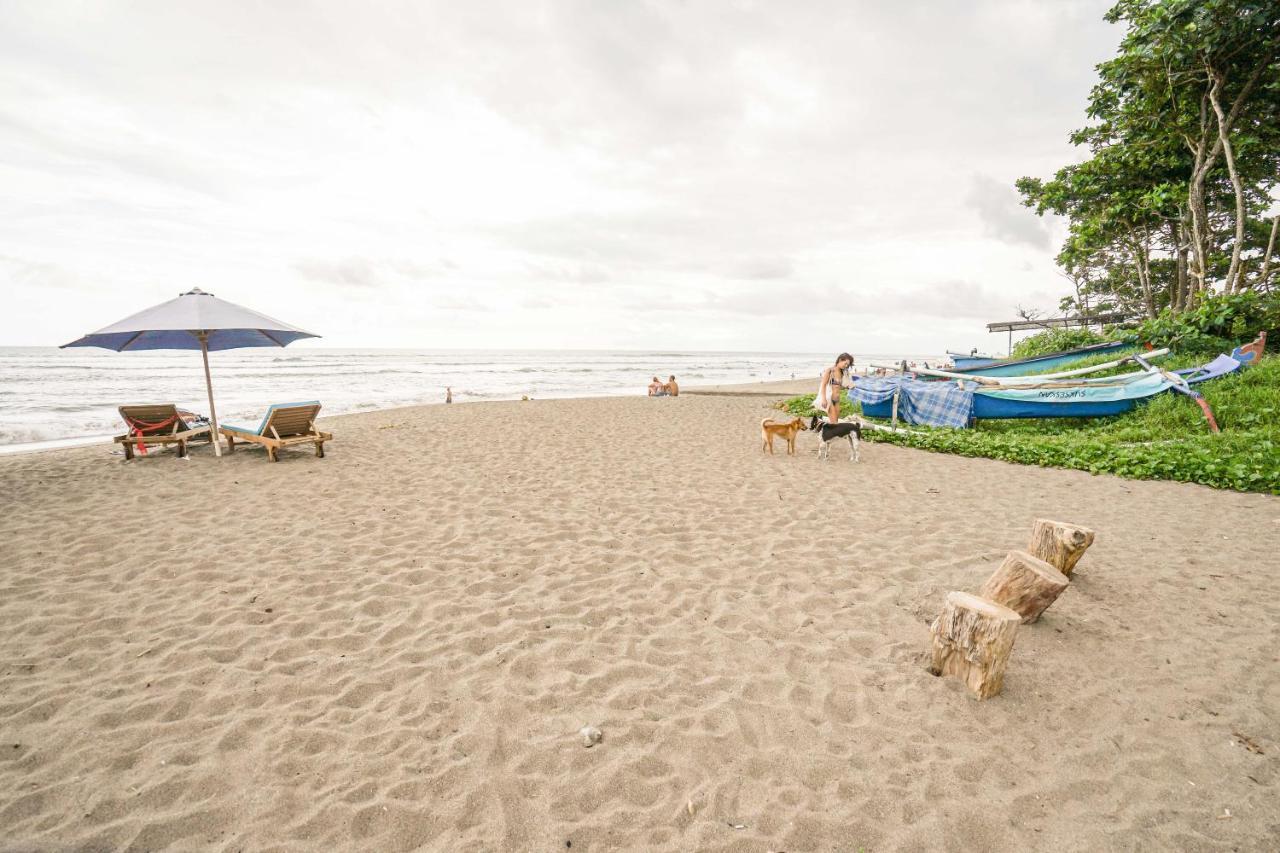Nelayan Beach Resort By Kts Bali Canggu Kültér fotó